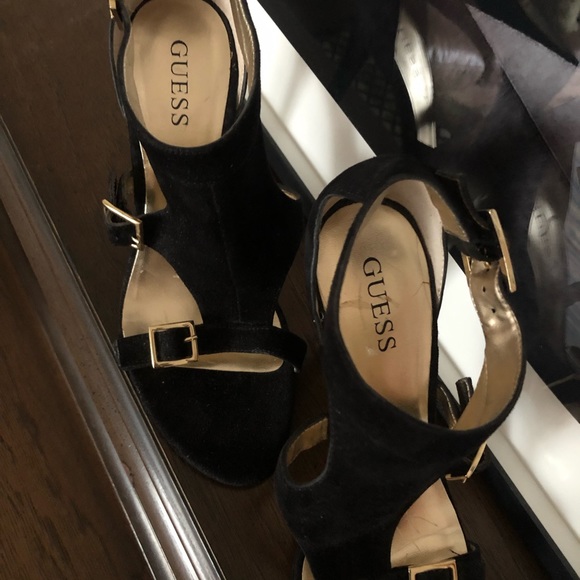 Guess Suede 4” Heel Sandals - Picture 4 of 5